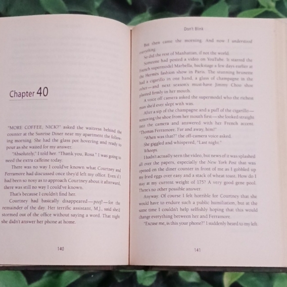 2 books "Don't Blink" & Mary Mary by James Patterson - Picture 4 of 6